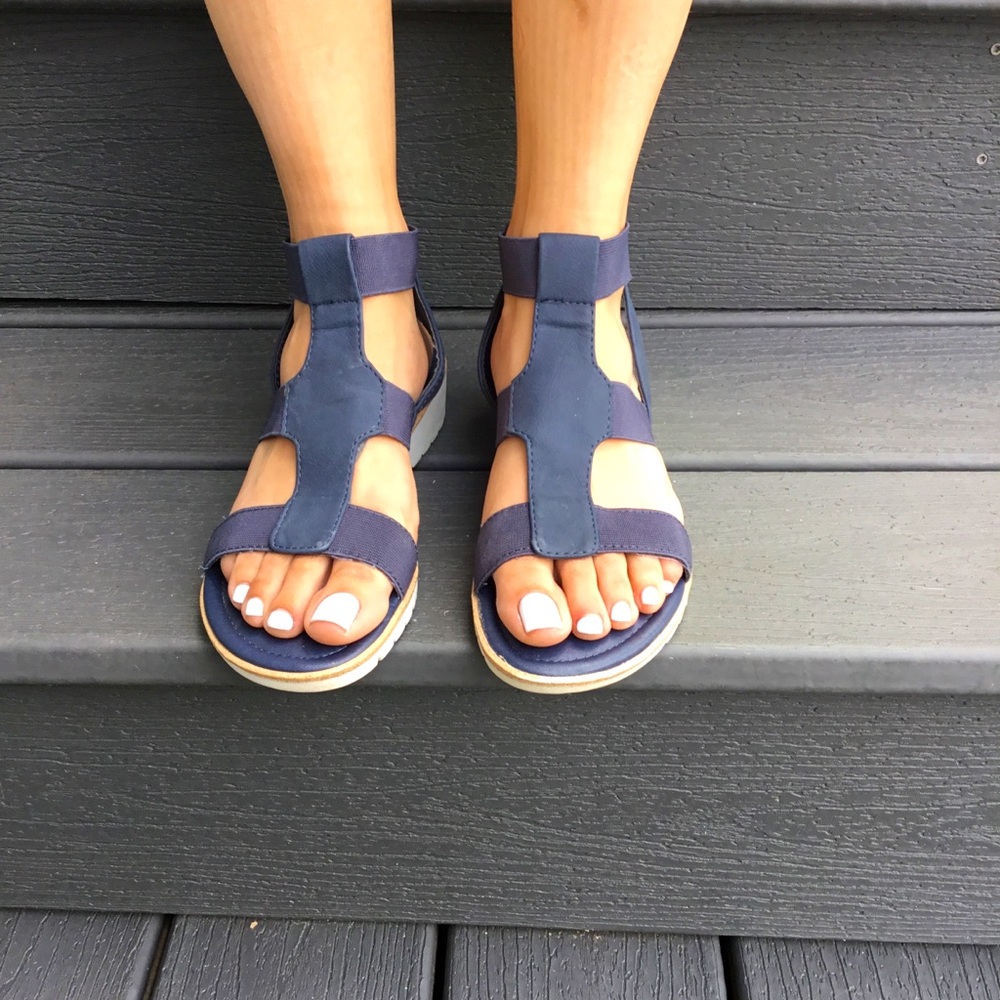 Women’s Navy Blue Sandal